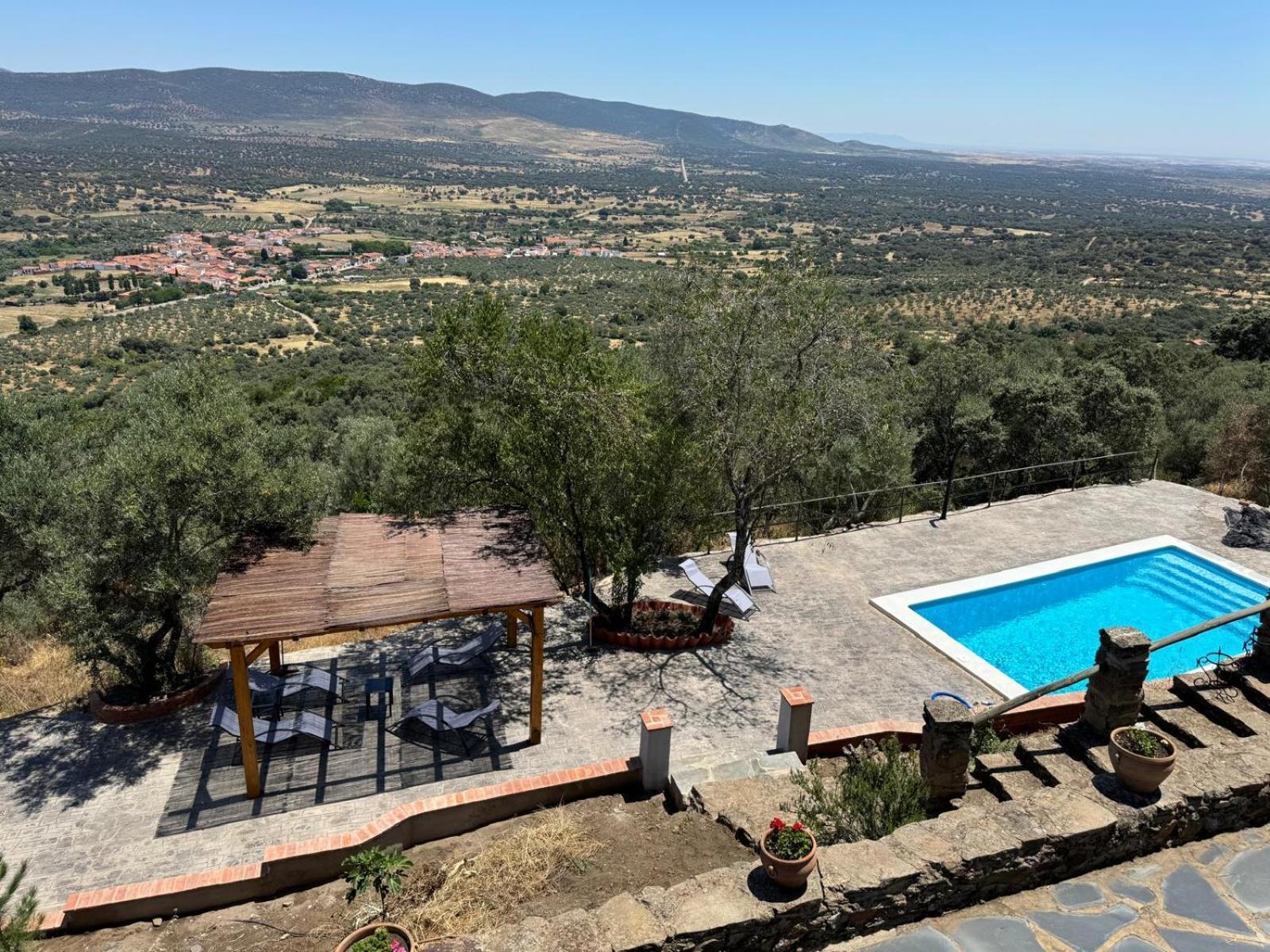 Casa Rural La Cordonera Herguijuela Extérieur photo
